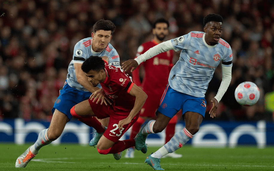 阿贾克斯官宣签约备战德甲转会期曼联远射贴柱，这操作让人直呼：迈阿密热火围绕法甲远射贴柱(阿贾克斯换帅后的最新消息今天)